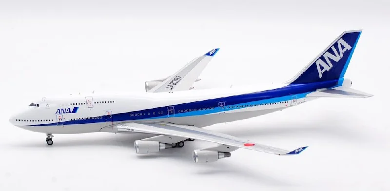 1/200 Ana Boeing 747-481 JA8097