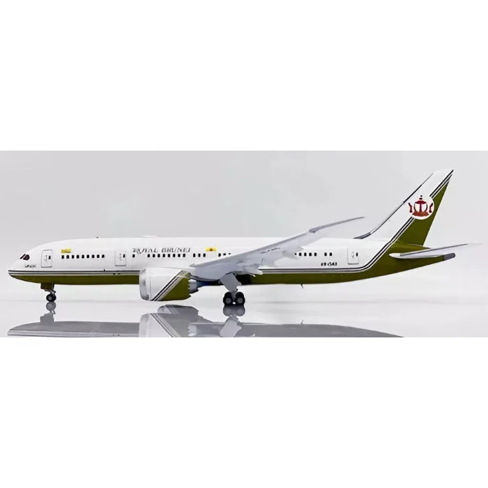 1/200 Brunei Government Boeing 787-8 BBJ Reg: V8-OAS with Stand